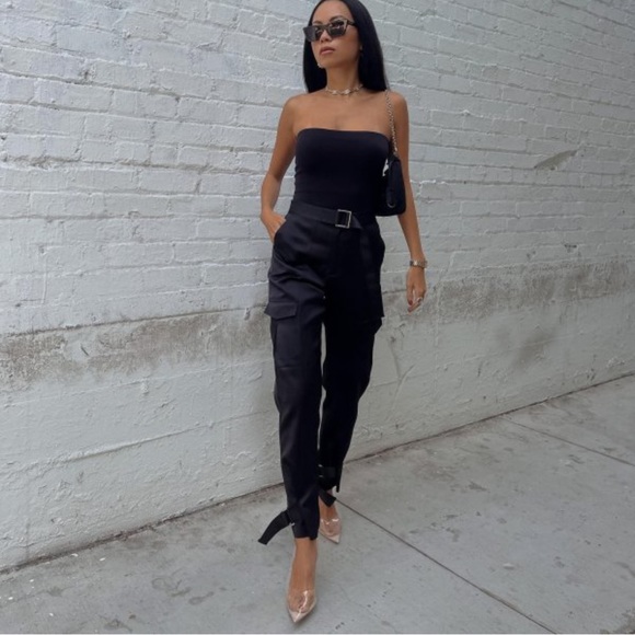 Evelyn Sling-back clear & nude pointed toe pump - Picture 7 of 8